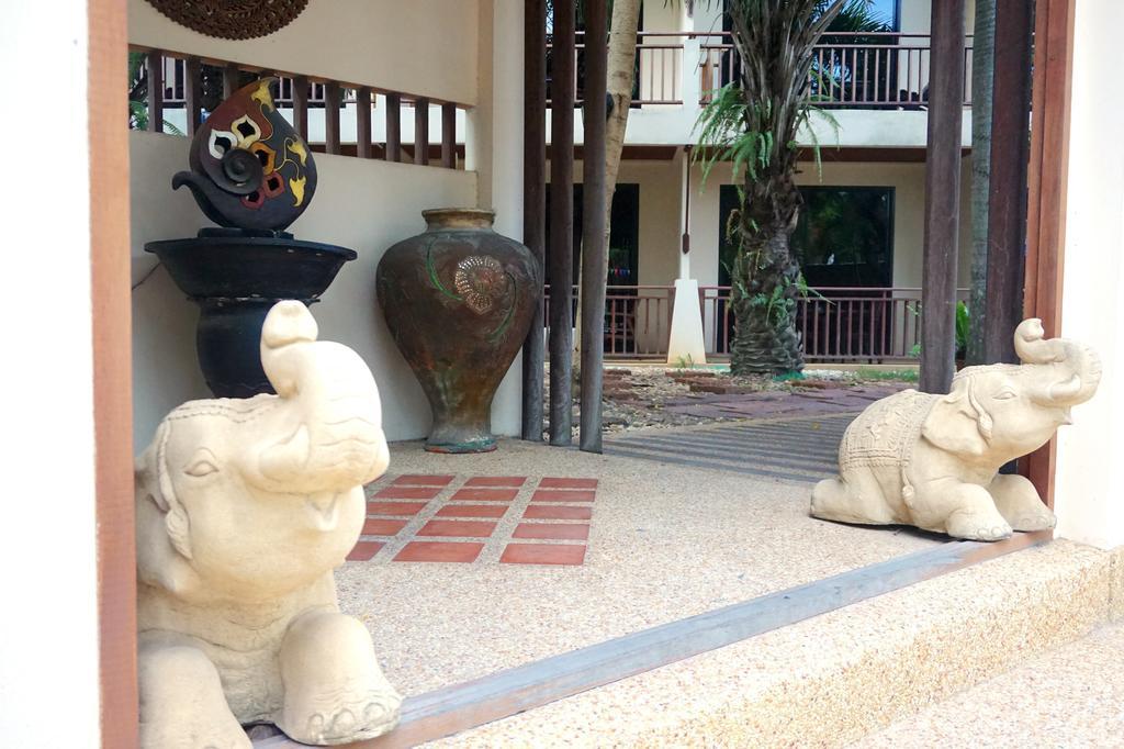 Thai Pura Resort Pattaya Exterior foto